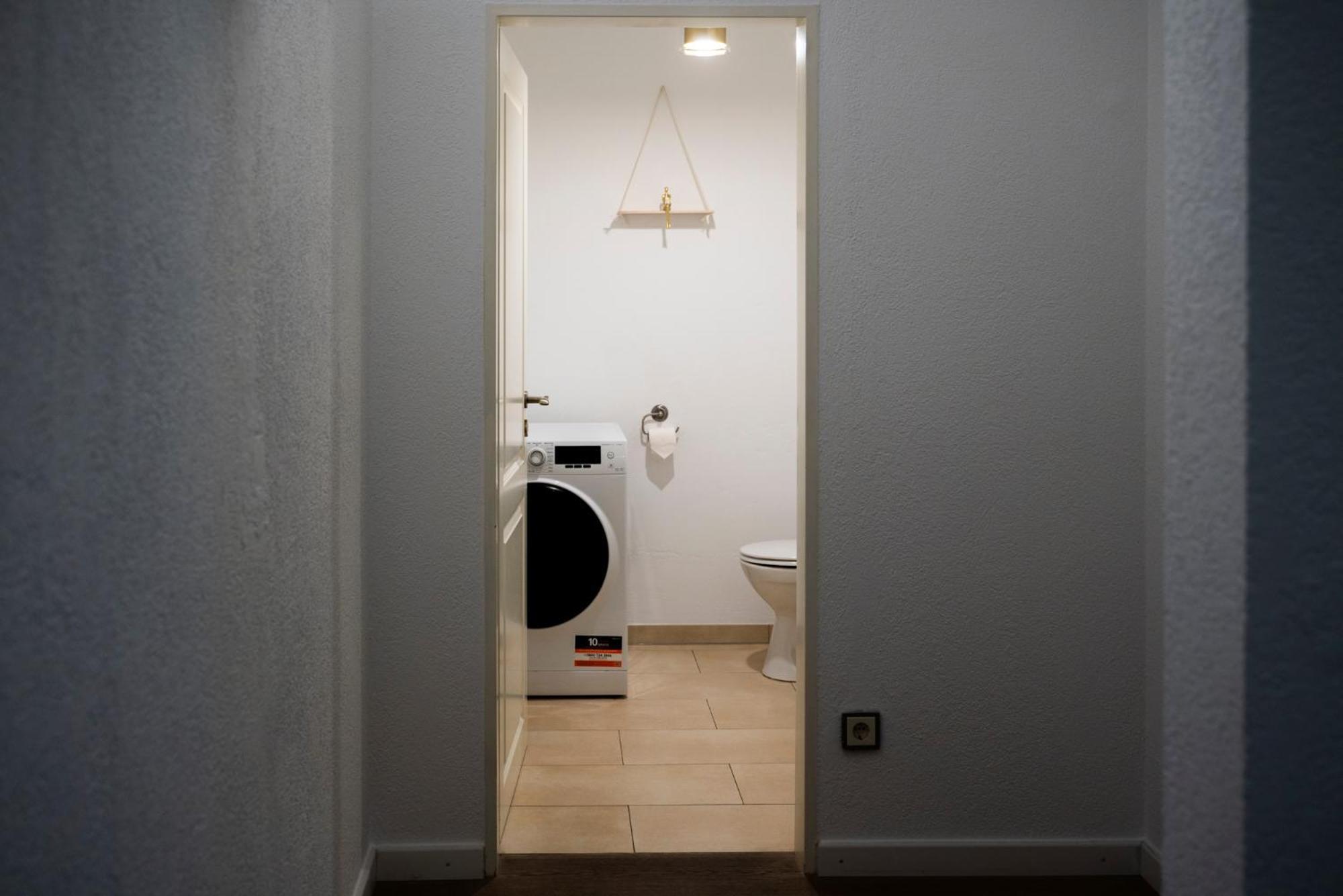 130M2 Loft - Balkon, Smart Tv, Badewanne, Kaffee Lejlighed Rosenheim Eksteriør billede