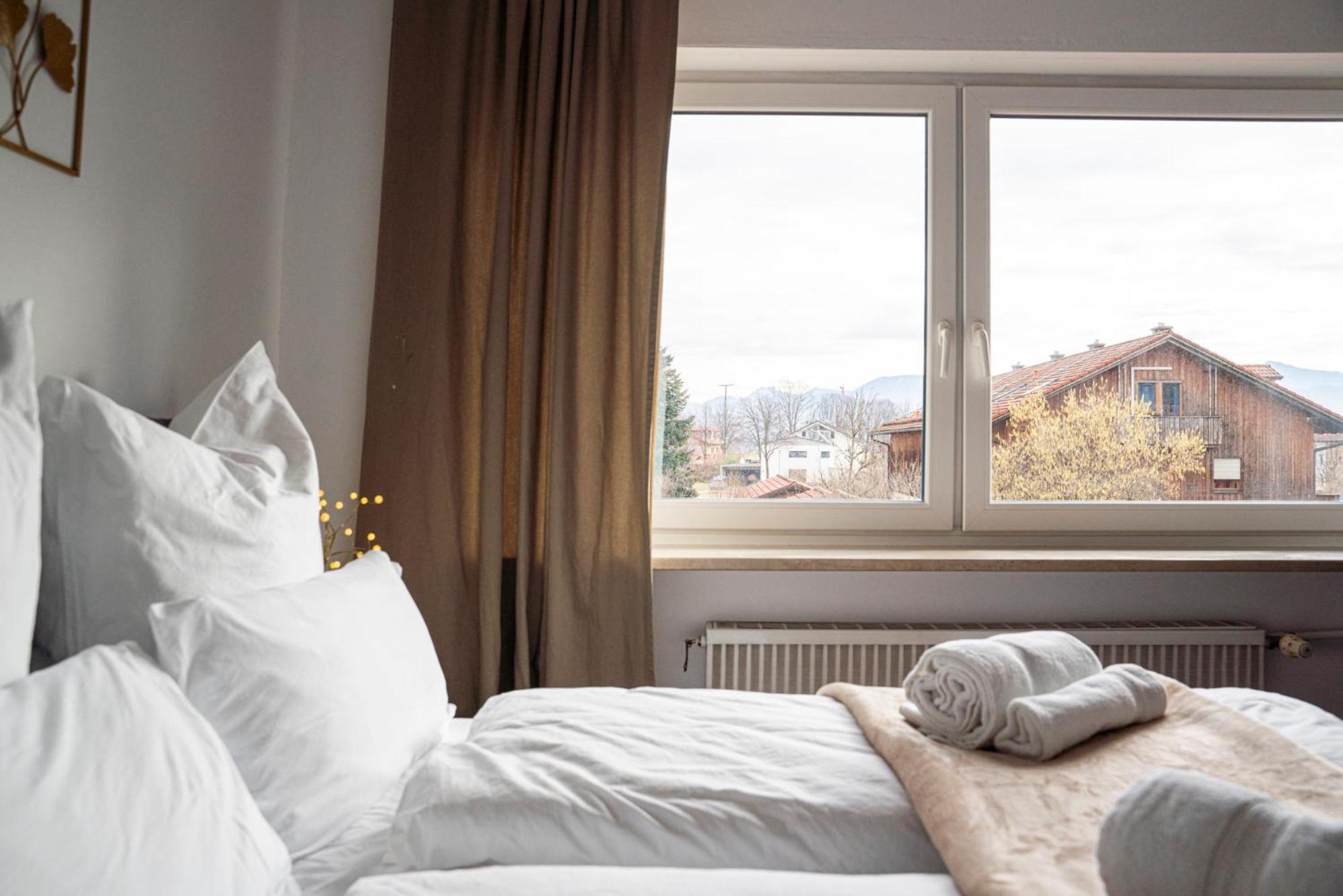 130M2 Loft - Balkon, Smart Tv, Badewanne, Kaffee Lejlighed Rosenheim Eksteriør billede