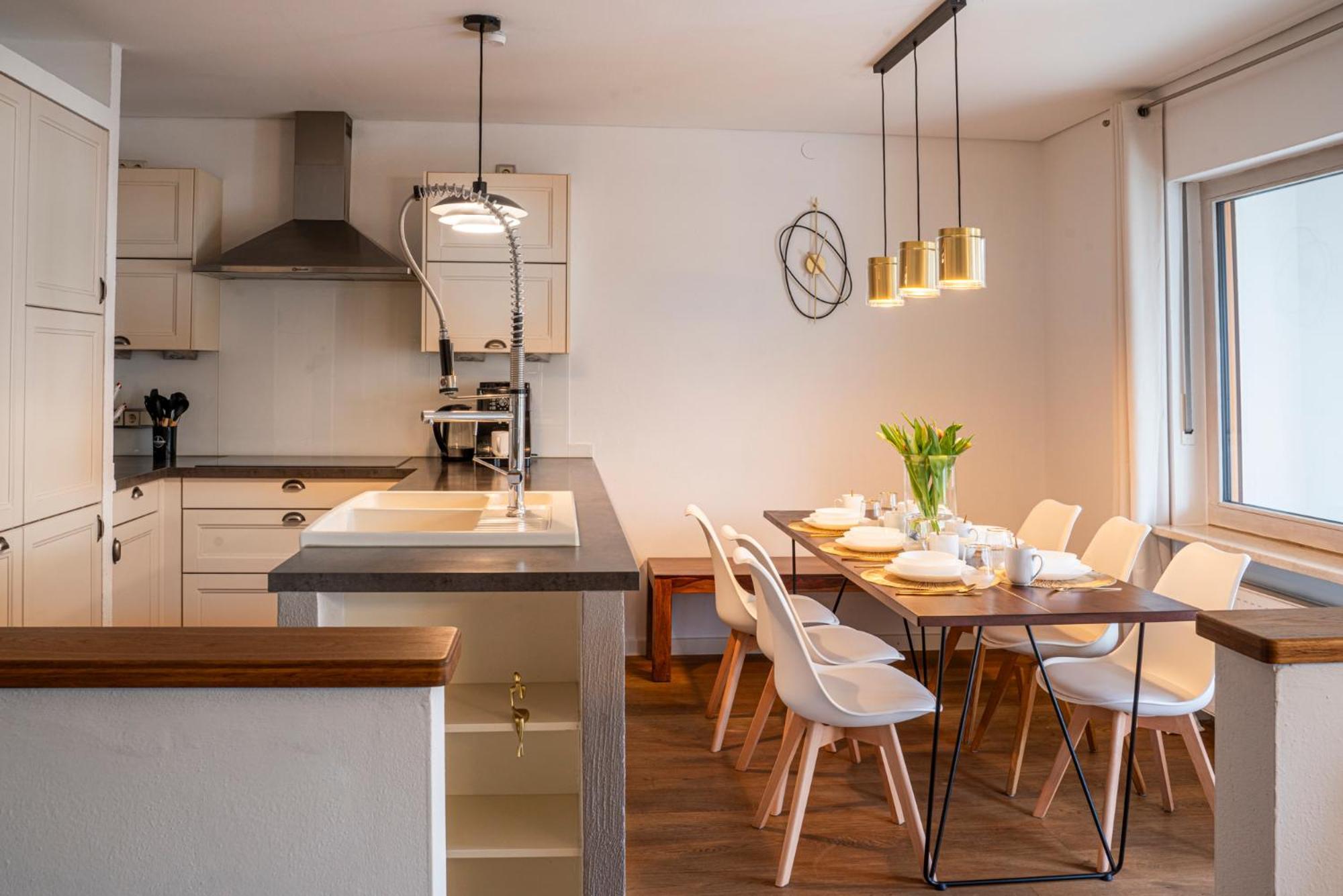 130M2 Loft - Balkon, Smart Tv, Badewanne, Kaffee Lejlighed Rosenheim Eksteriør billede