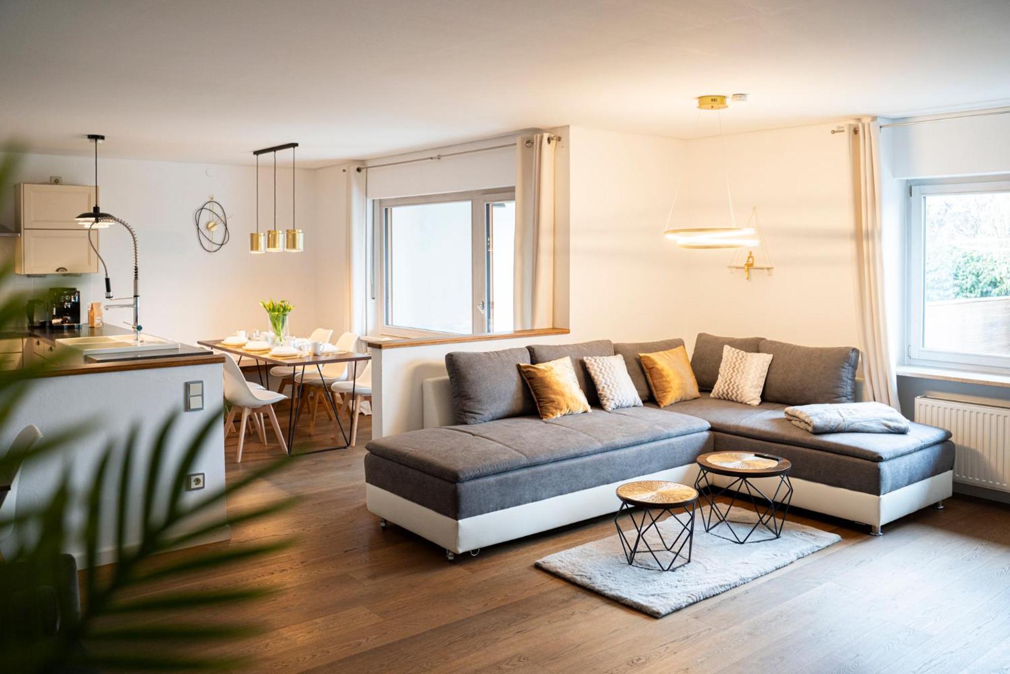 130M2 Loft - Balkon, Smart Tv, Badewanne, Kaffee Lejlighed Rosenheim Eksteriør billede